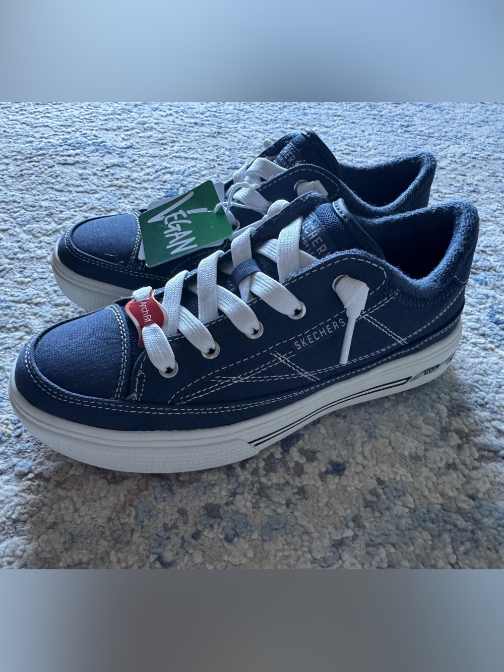 Women's Arch Fit Arcade Arcata Canvas Sneaker, NWT!! - Picture 7 of 11